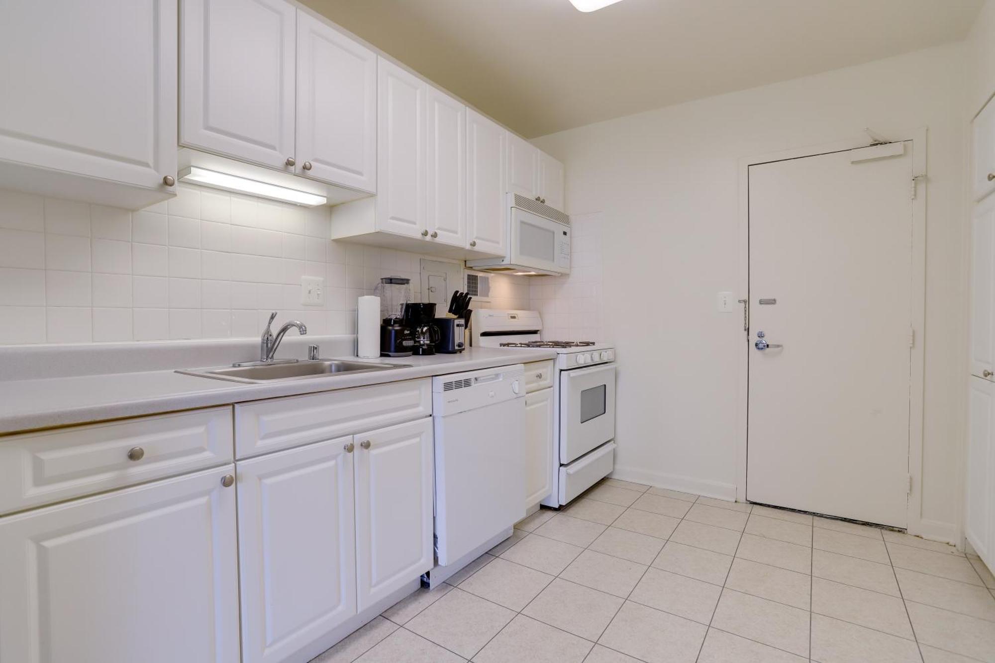 Style And Convenience Apartment At Crystal City Arlington Ngoại thất bức ảnh